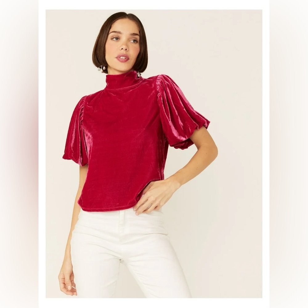 Free People Velvet Knit Claudia Puff Short Sleeve Top in Fuchsia Size Small
